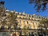 APPARTEMENT T2 A LOUER - PARIS 1ER ARRONDISSEMENT Saint-Germain l Auxerrois 2 - 32.49 m2 - 1 304 &euro; charges comprises par mois