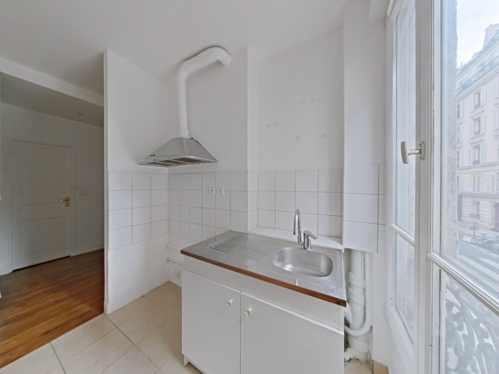 APPARTEMENT T2 A VENDRE - PARIS 11EME ARRONDISSEMENT - 30.61 m2 - 290 000 €