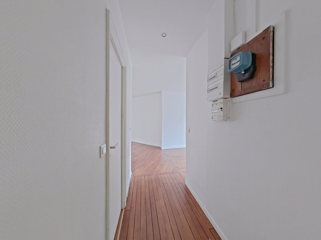 APPARTEMENT T2 A VENDRE - PARIS 11EME ARRONDISSEMENT - 41.04 m2 - 390 000 €