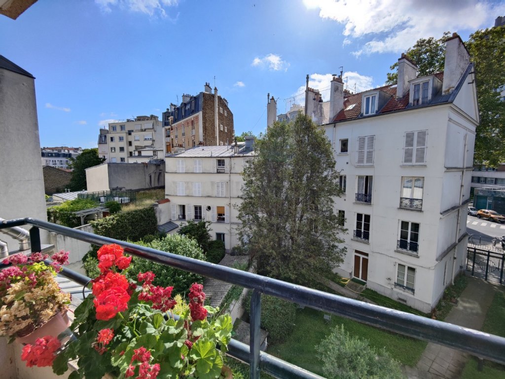 APPARTEMENT T3 A LOUER BOULOGNE BILLANCOURT Salle des Fetes 1 70 m2 2 150 € charges