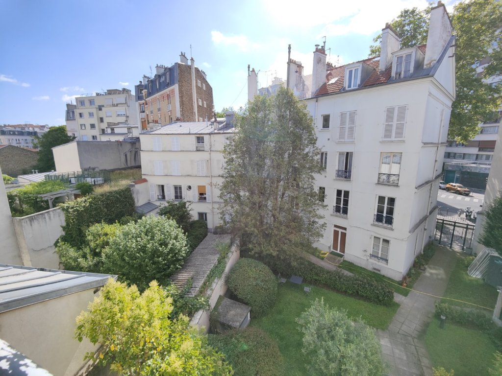 APPARTEMENT T3 A LOUER BOULOGNE BILLANCOURT Salle des Fetes 1 70 m2 2 150 € charges